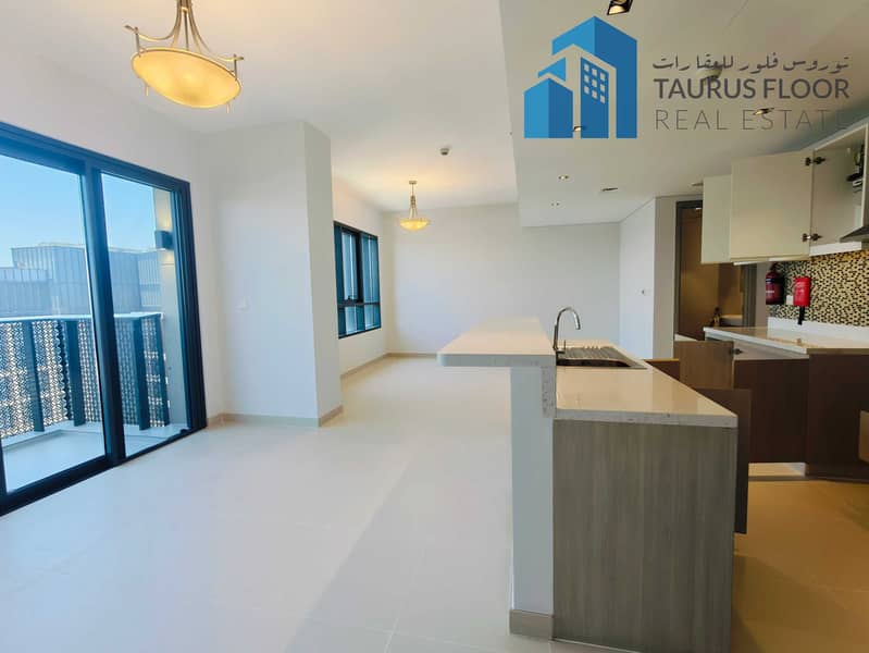 Modern 1BHK with Balcony | 2 Washrooms & Covered Parking | 2 Min to Gold Souq Metro
