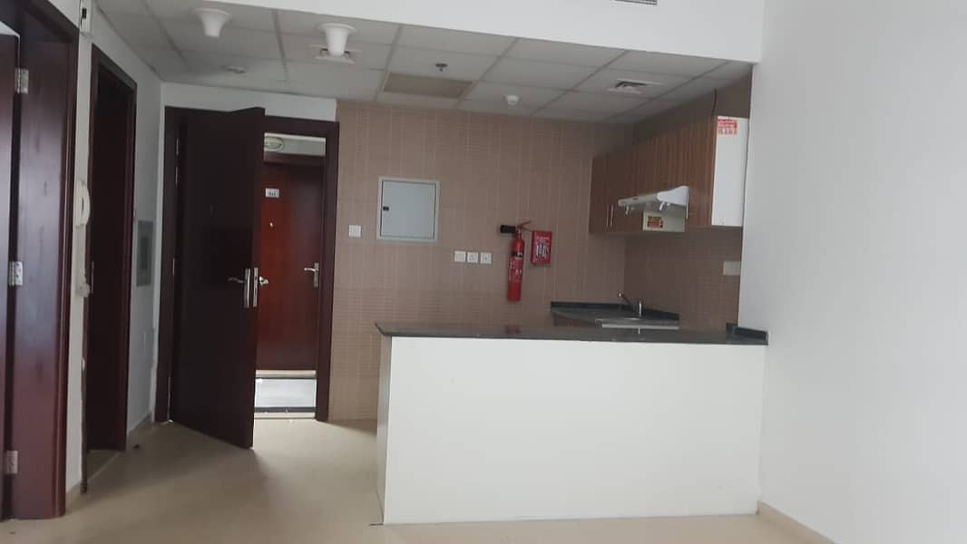 Spacious 1 bedroom for rent in City towers, Ajman