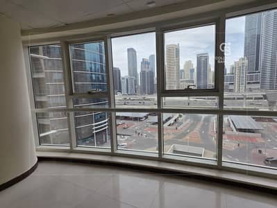 Office para en Alquiler en Jumeirah Lake Towers (JLT), Dubai - Oficina en Jumeirah Lake Towers (JLT)，JLT Cluster C，Goldcrest Executive, 100000 AED - 15572278