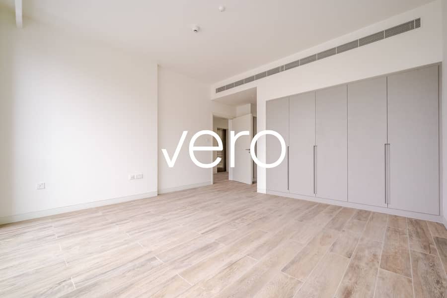 22 Photo 22