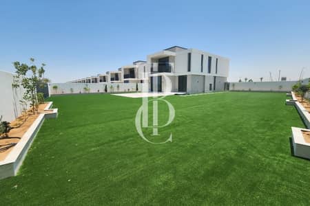 Villa de 4 chambres à à louer à Dubai South, Dubai - Villa à Dubai South，Emaar South，Fairway Villas, 4 chambres, 300000 AED - 15572449