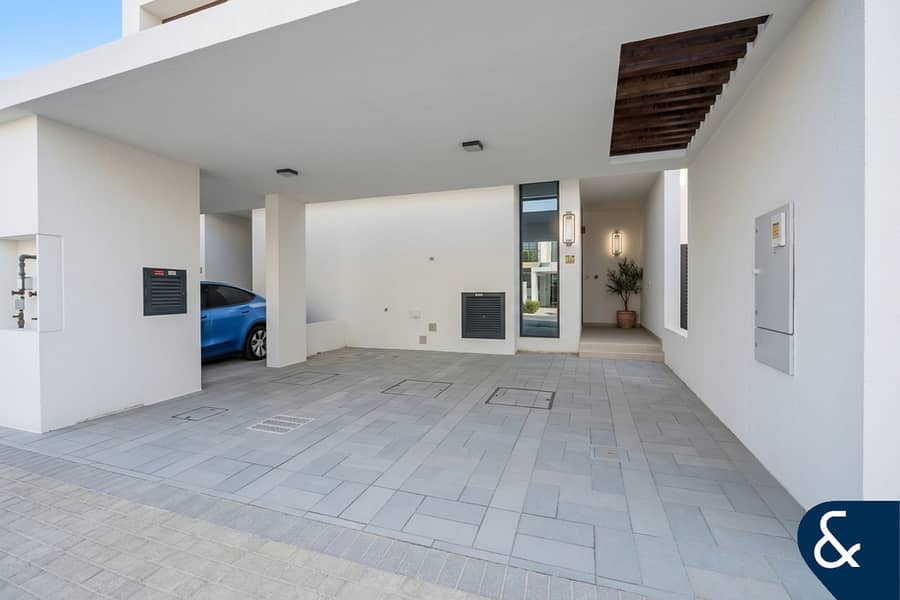 Single Row | High rent | Exclusive | 3 Beds Single Row | High rent | Exclusive | 3 Beds