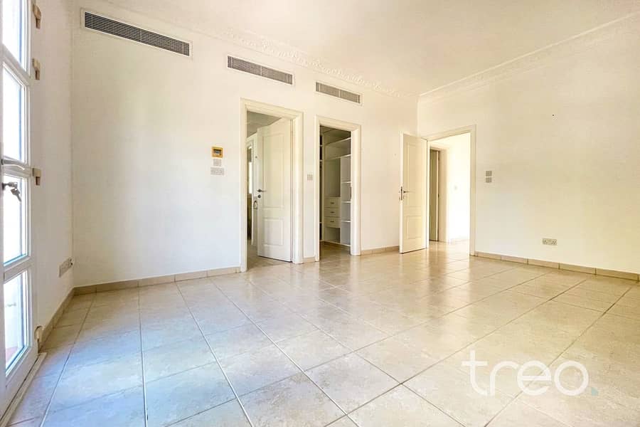 8 Meadows 1-Street-9-Villa-23- 14 - 3. jpg