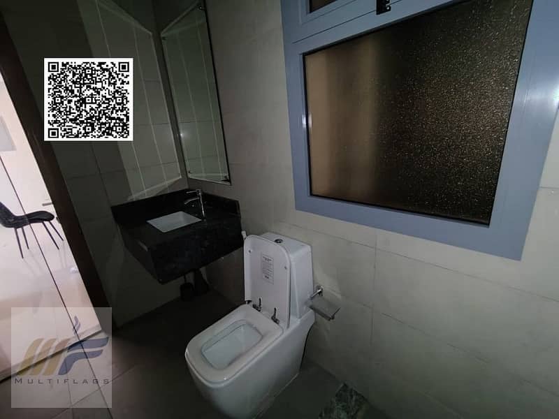 5 7b08b9ac-8c50-43e1-bfbe-ea5f713fba3a. jpg