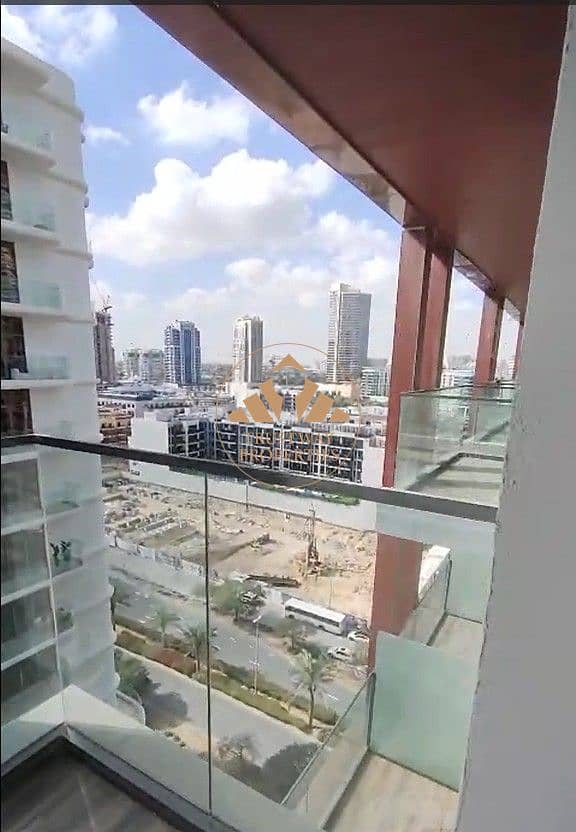 9 balcony. jpg