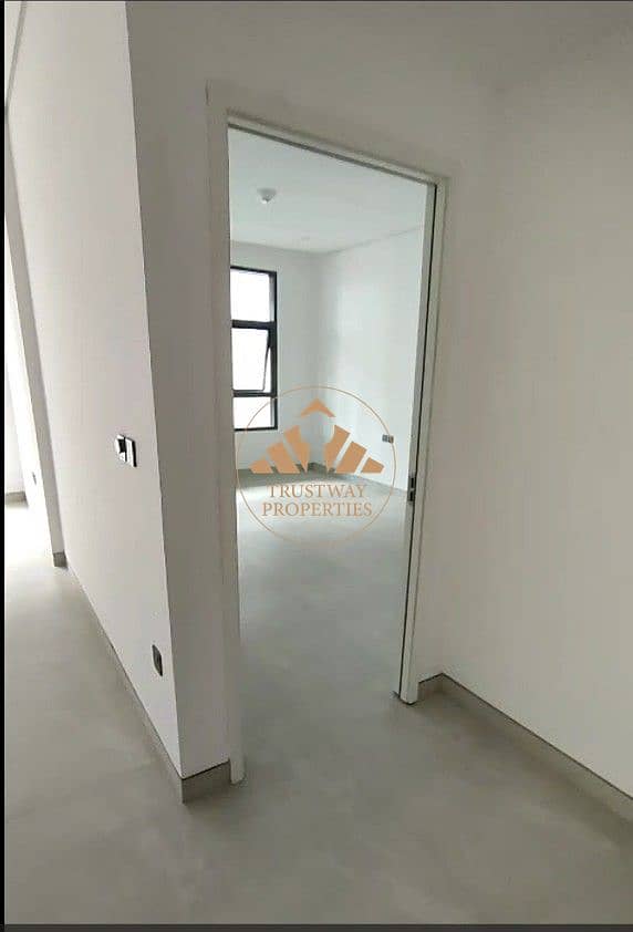 10 bedroom. jpg