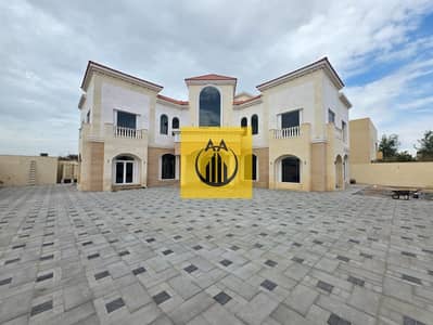 6 Camere Villa in Affitto a Nad Al Sheba, Dubai - b6b27fba-44d9-4e5a-bdcf-8627ed3b1ae3. jpg 6 Camere Villa in Affitto a Nad Al Sheba, Dubai - b6b27fba-44d9-4e5a-bdcf-8627ed3b1ae3. jpg