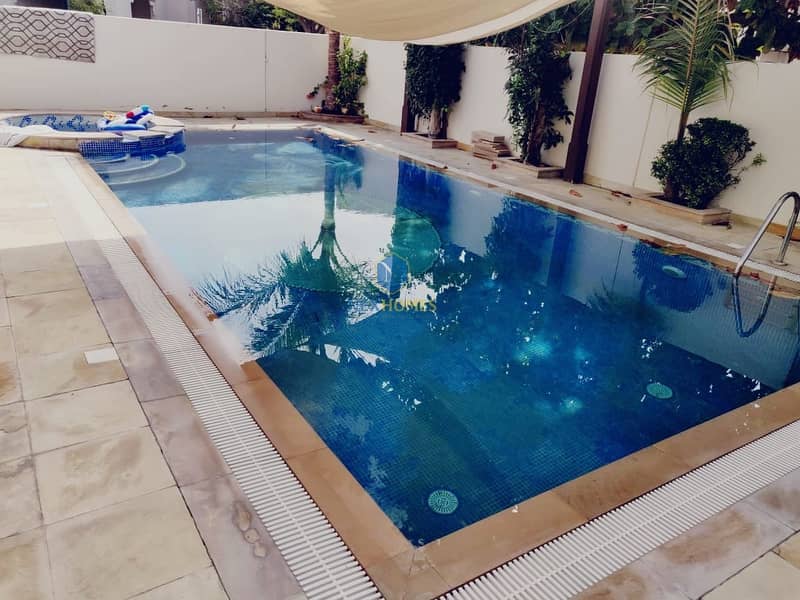 Amazing 3 Bedroom + Maid + Study with Private Pool Villa for Rent