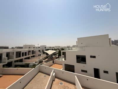 5 habitaciones Villa para en Venta en DAMAC Hills, Dubai - Villa en DAMAC Hills，Trump Estates，BelAir The Trump Estates, 5 dormitorios, 4000000 AED - 15423341