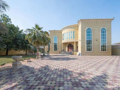 7 Schlafzimmer Villa zum zum Verkauf in Al Rahmaniya, Sharjah - Villa in Al Rahmaniya, 7 schlafzimmer, 4700000 AED - 15578032