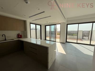 4 Camere Villa in Affitto a Dubailand, Dubai - IMG_2713. jpg 4 Camere Villa in Affitto a Dubailand, Dubai - IMG_2713. jpg