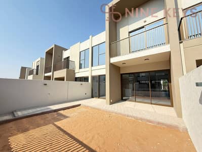 3 Camere Townhouse in Vendita a Dubailand, Dubai - WhatsApp Image 2026-02-03 at 13.16. 39 (3). jpeg 3 Camere Townhouse in Vendita a Dubailand, Dubai - WhatsApp Image 2026-02-03 at 13.16. 39 (3). jpeg