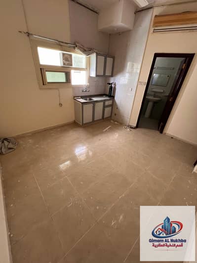 Studio for Rent in Bu Tina, Sharjah - WhatsApp Image 2026-06-22 at 3.27. 05 PM. jpeg Studio for Rent in Bu Tina, Sharjah - WhatsApp Image 2026-06-22 at 3.27. 05 PM. jpeg