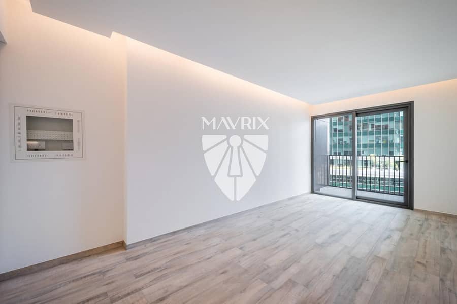 Spacious | High Floor | Canal View | Vacant Spacious | High Floor | Canal View | Vacant