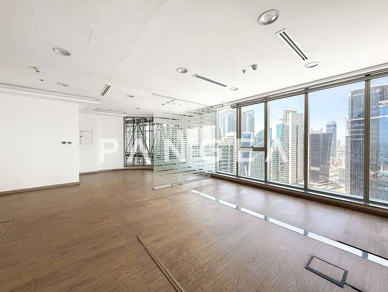 Close to Metro | Open Plan | High Floor Close to Metro | Open Plan | High Floor