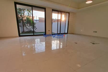 4 chambres Townhouse à à vendre à DAMAC Hills 2 (Akoya by DAMAC), Dubai - Maison de ville à DAMAC Hills 2 (Akoya by DAMAC)，Primrose, 4 chambres, 2600000 AED - 15582188