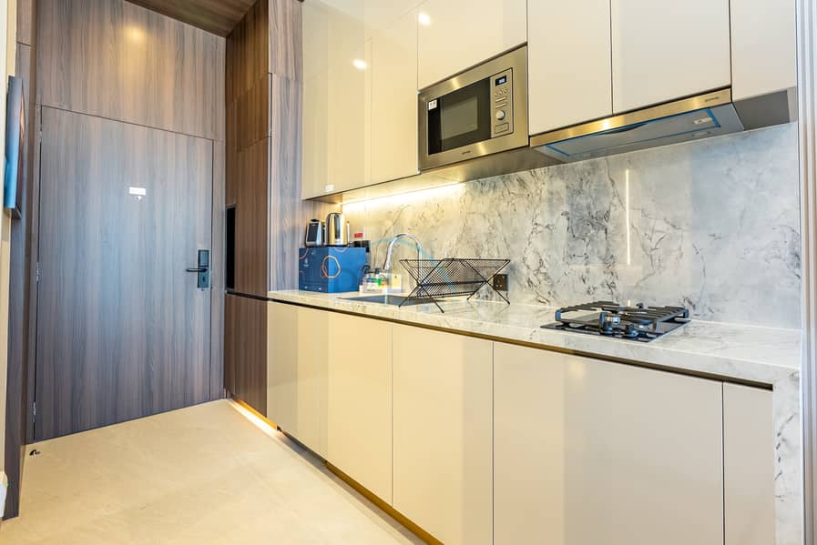 Stylish Modern Studio with Community Views, Next to the Community Park, Stonehenge Residences I, JVC - Image 6