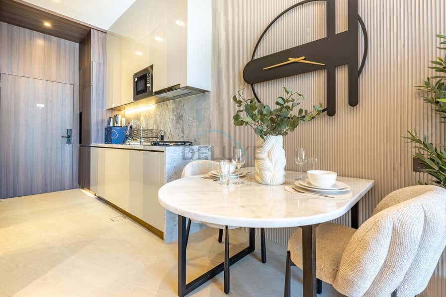 Stylish Modern Studio with Community Views, Next to the Community Park, Stonehenge Residences I, JVC - Image 10