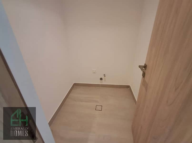 9 202340. jpg