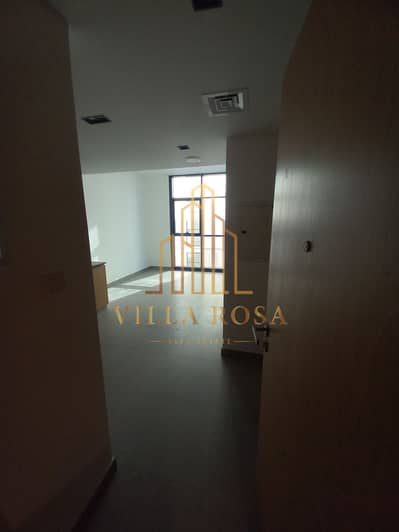 1 Schlafzimmer Wohnung zum zur Miete in Muwaileh Commercial, Sharjah - ٢٠٢٦٠٦١٨_١٧٠١٠٣. jpg