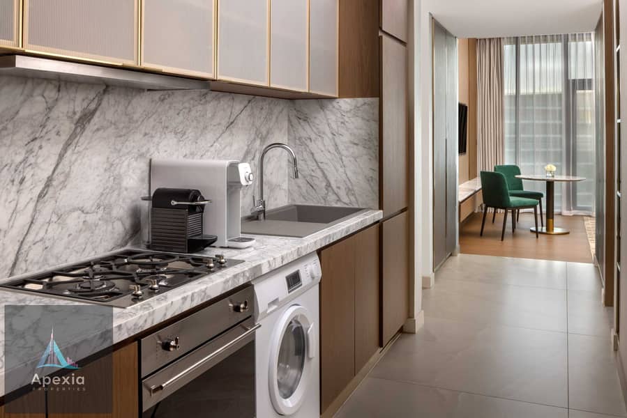 2 Kitchen. jpg