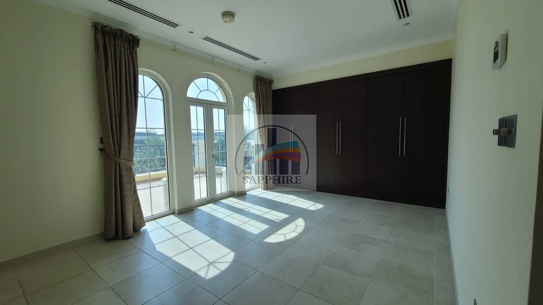 4BR Villa | Large Plot | Private Pool & Garden - Image 17