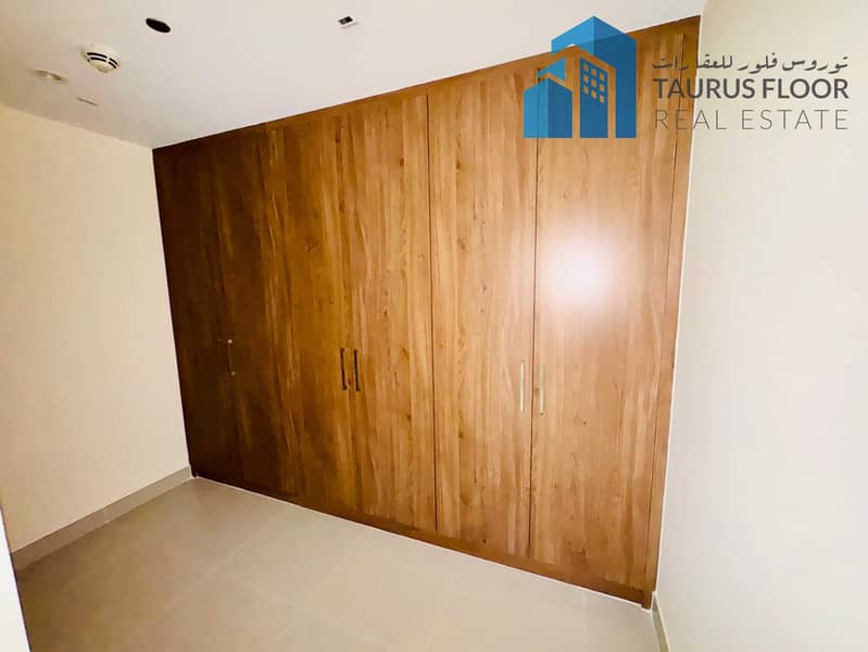 Burj Khalifa View || Bright & Spacious 3BR+Maid || Behind Gold Souq And Metro - Image 7