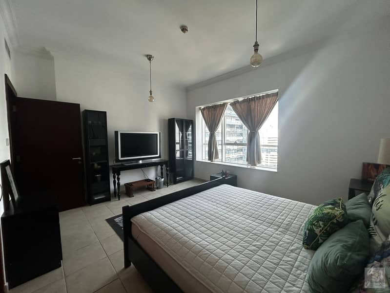 High-Floor 3BR | Furnished | Community View - Image 17