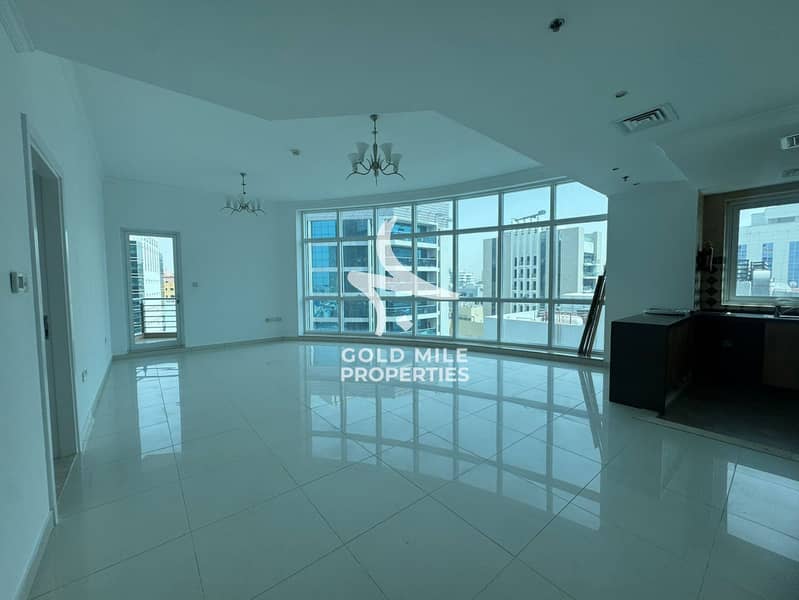 Chiller Free - Next to Mall & 5 Min from Metro - Family Building