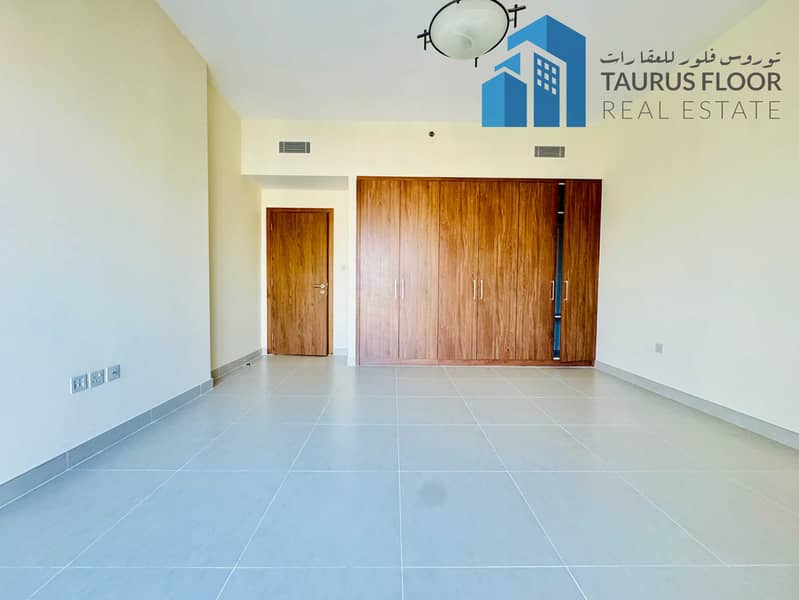 Burj Khalifa View || Bright & Spacious 3BR+Maid || Behind Gold Souq And Metro - Image 12