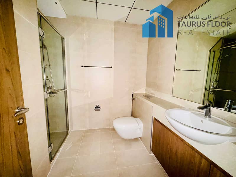 Burj Khalifa View || Bright & Spacious 3BR+Maid || Behind Gold Souq And Metro - Image 15