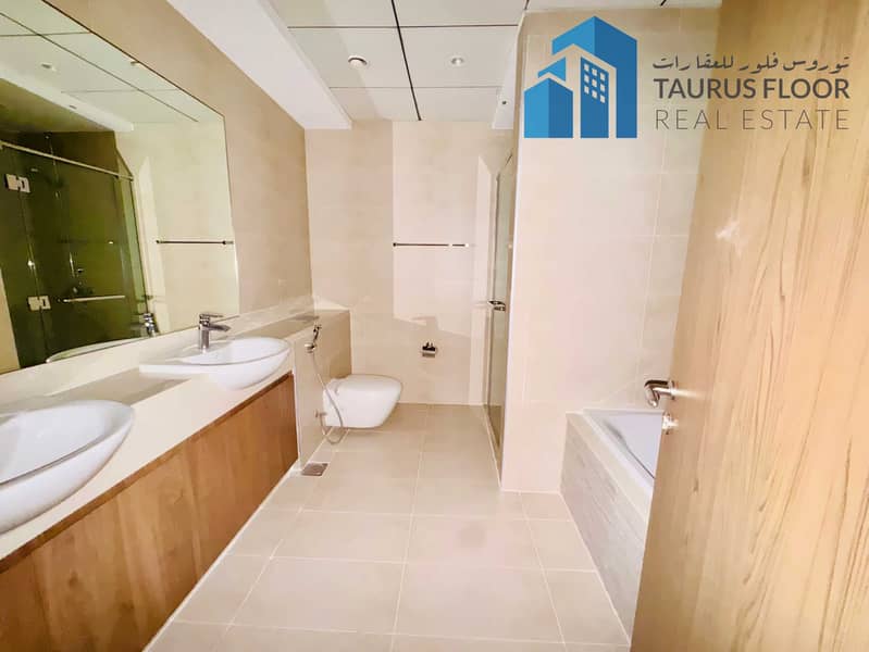Burj Khalifa View || Bright & Spacious 3BR+Maid || Behind Gold Souq And Metro - Image 16