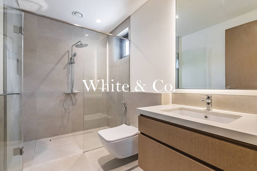 Corner | Private Pool |Close to Amenities - Image 18
