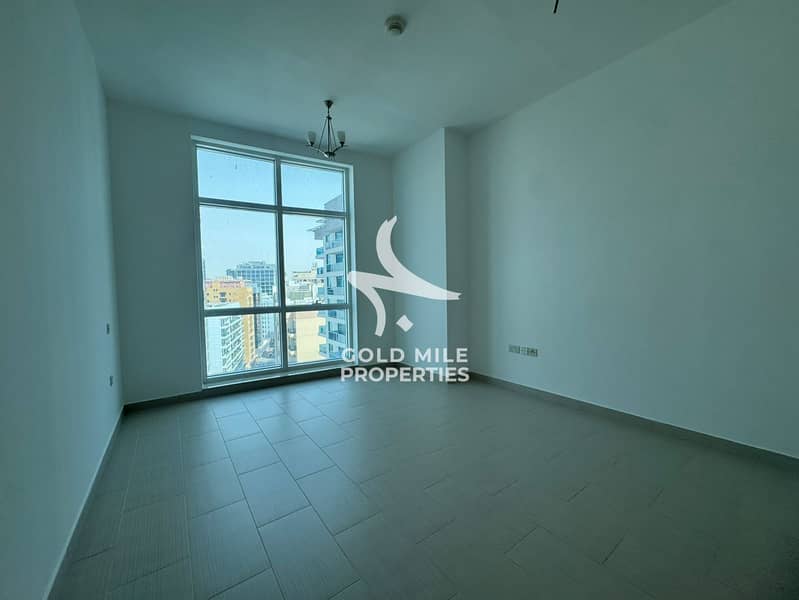 Chiller Free - Next to Mall & 5 Min from Metro - Family Building - Image 16