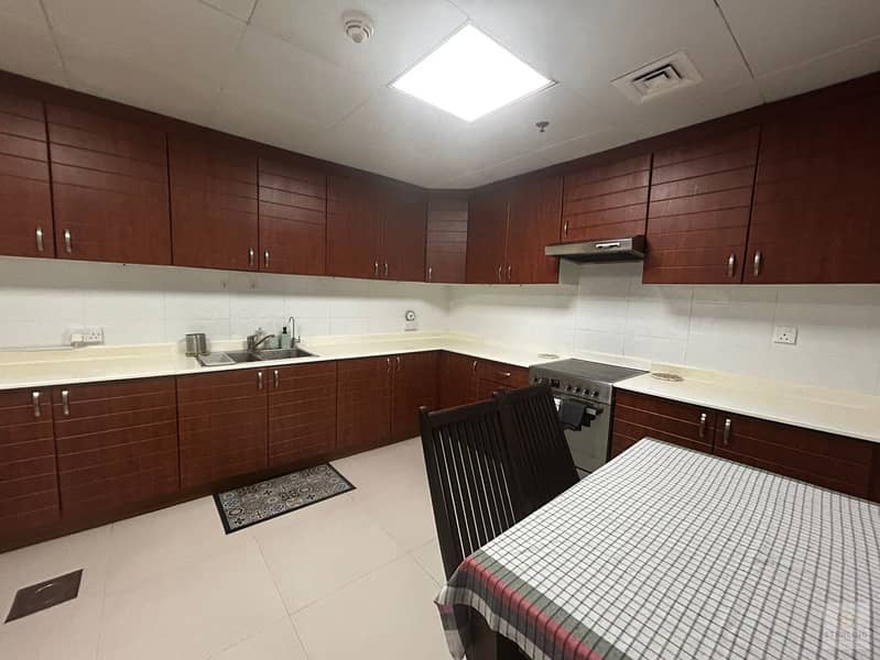 High-Floor 3BR | Furnished | Community View - Image 8