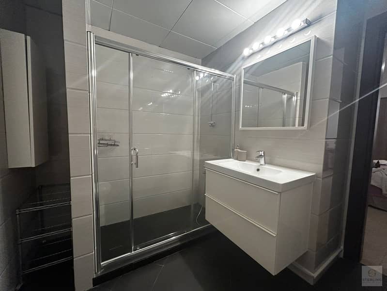 High-Floor 3BR | Furnished | Community View - Image 26