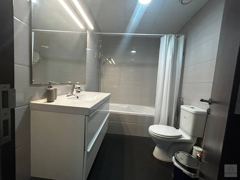 High-Floor 3BR | Furnished | Community View - Image 27