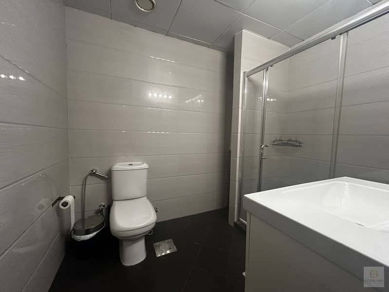 High-Floor 3BR | Furnished | Community View - Image 28