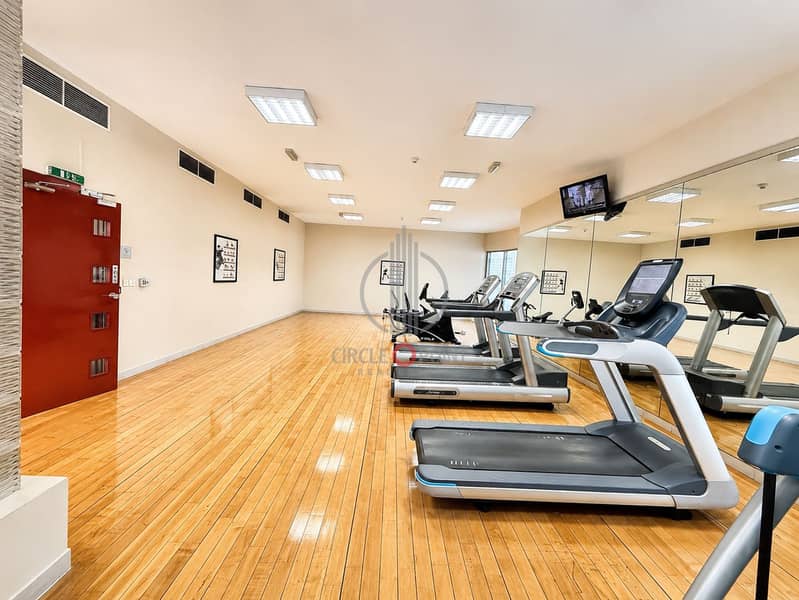 Bright & Spacious 4BR + Maid's Room | Prime Location | Close to Metro