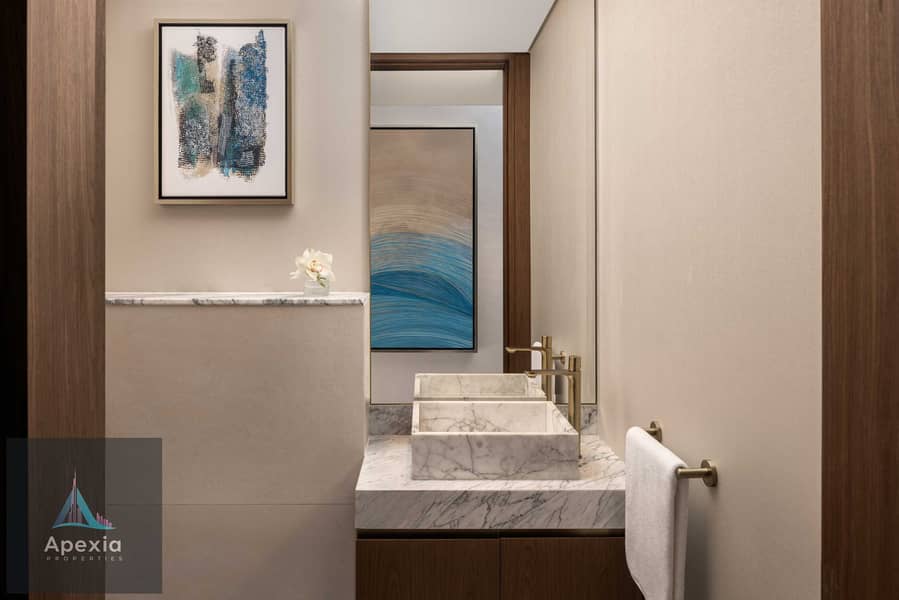 1BR Canal View and Burj Khalifa View - Image 6