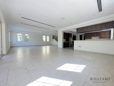 4 Bedroom Villa for Rent in Jumeirah Park, Dubai - DISTRICT 4 | HUGE 9000 PLOT | VACANT | VIEW NOW 4 Bedroom Villa for Rent in Jumeirah Park, Dubai - DISTRICT 4 | HUGE 9000 PLOT | VACANT | VIEW NOW