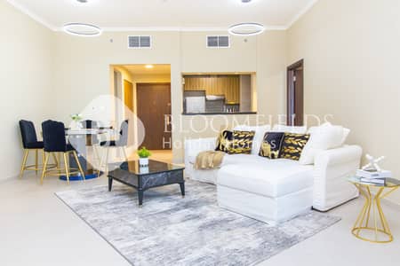 1 Camera Appartamento in Affitto a Saadiyat Island, Abu Dhabi - 1 Living Room. jpg