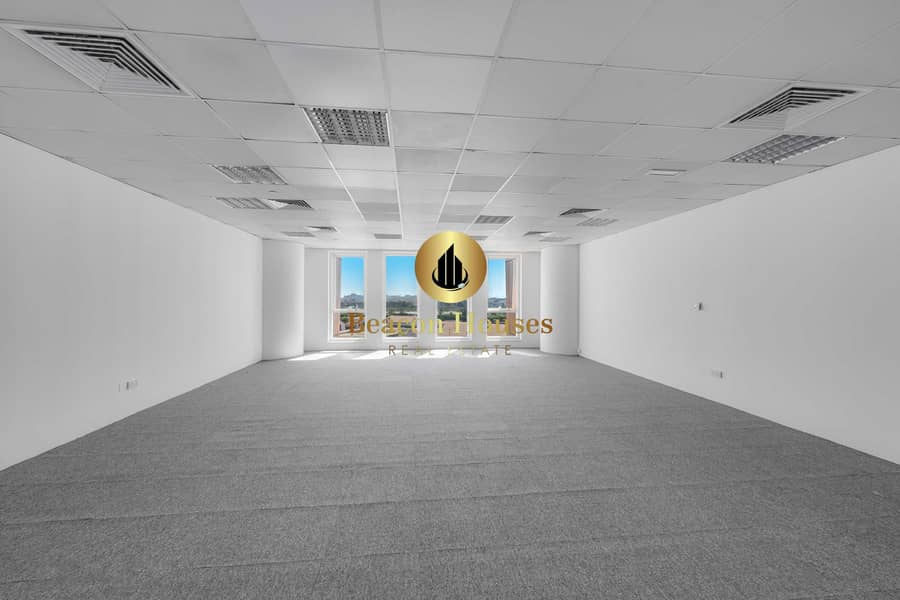 9 Office 211-9. jpg