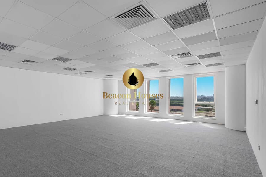 10 Office 211-11. jpg