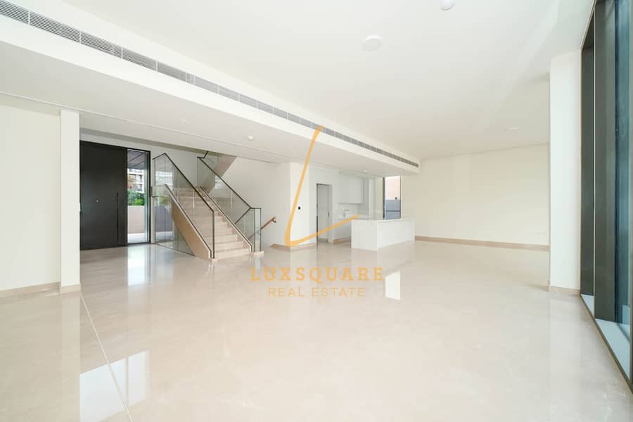 Villa in Dubai Hills Estate,Address Villas Hillcrest, 5 schlafzimmer, 1000000 AED - 15583084 Villa in Dubai Hills Estate,Address Villas Hillcrest, 5 schlafzimmer, 1000000 AED - 15583084