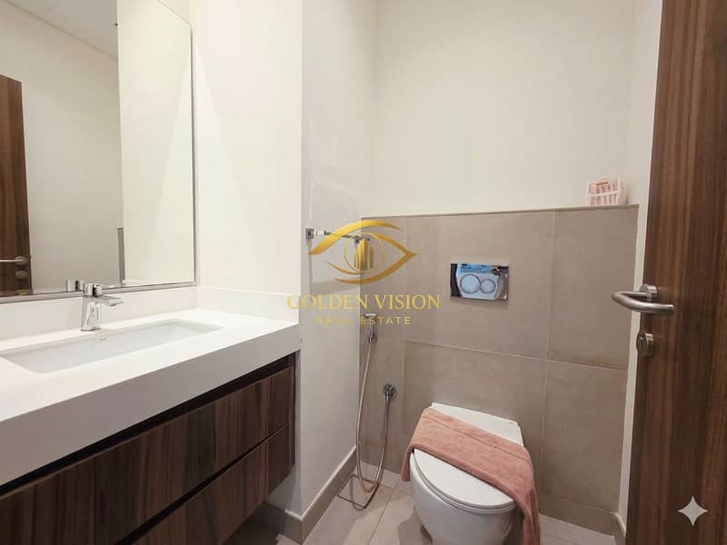 8 guest toilet. png