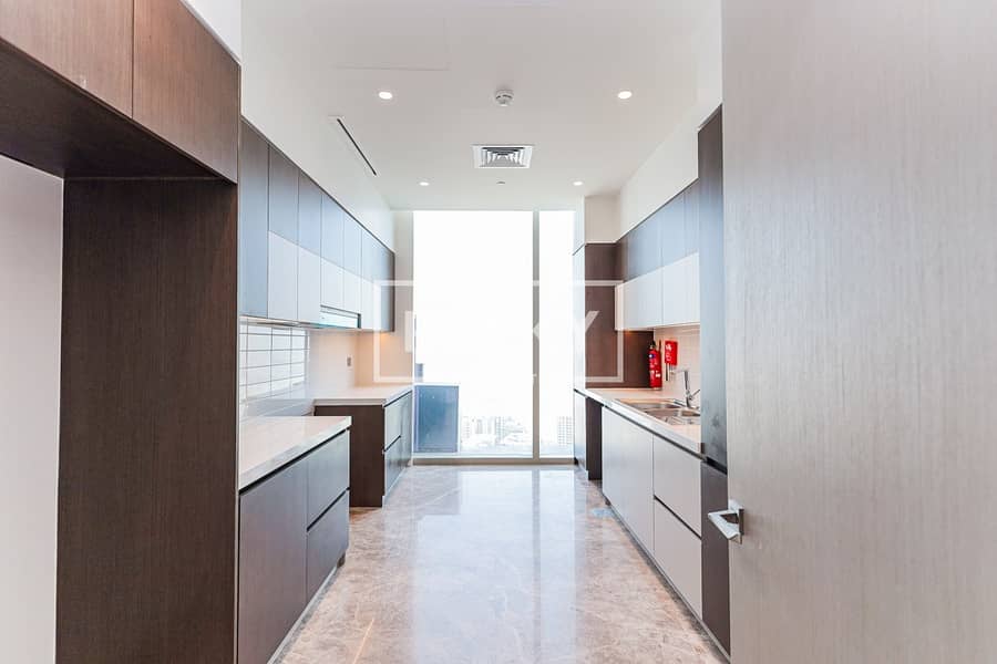 10 Dubai Creek Harbour - Creek Gate Tower 1 - Unit 3402 -22. JPG