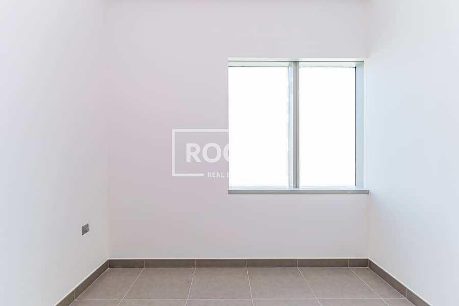 23 Dubai Creek Harbour - Creek Gate Tower 1 - Unit 3402 -75. JPG