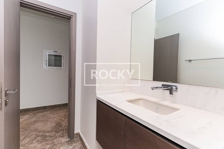 43 Dubai Creek Harbour - Creek Gate Tower 1 - Unit 3402 -5. JPG