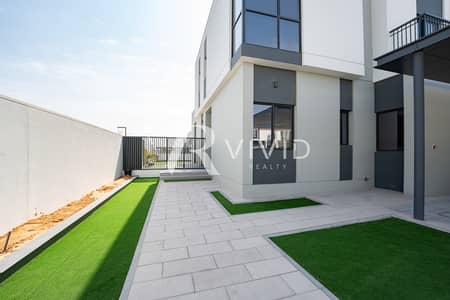 4 habitaciones Townhouse para en Alquiler en Al Furjan, Dubai - Casa adosada en Al Furjan，Al Furjan West，Murooj Al Furjan West, 4 dormitorios, 280000 AED - 15588927